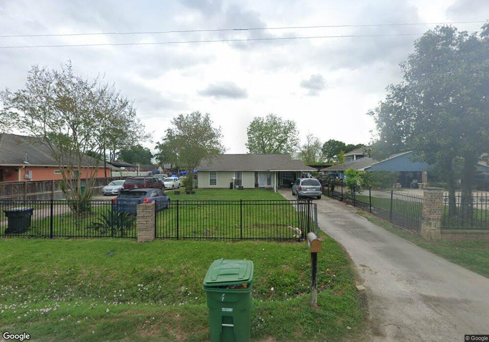 1726 Heaney Dr, Houston, TX 77093 - photo 1