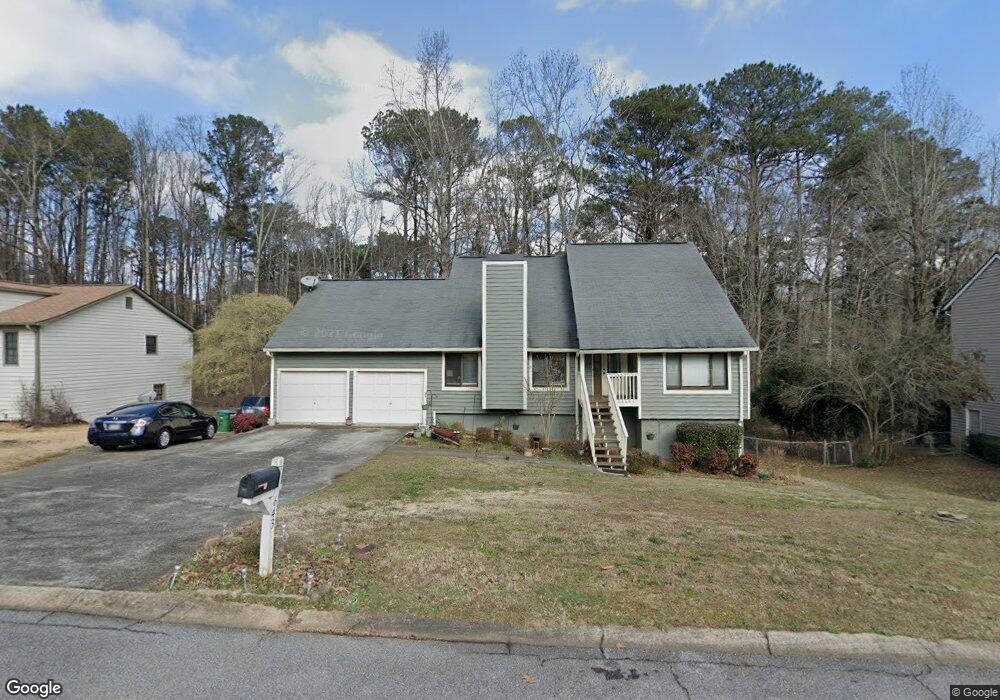 643 Village Creek Dr SW unit I, Lilburn, GA 30047 - photo 1