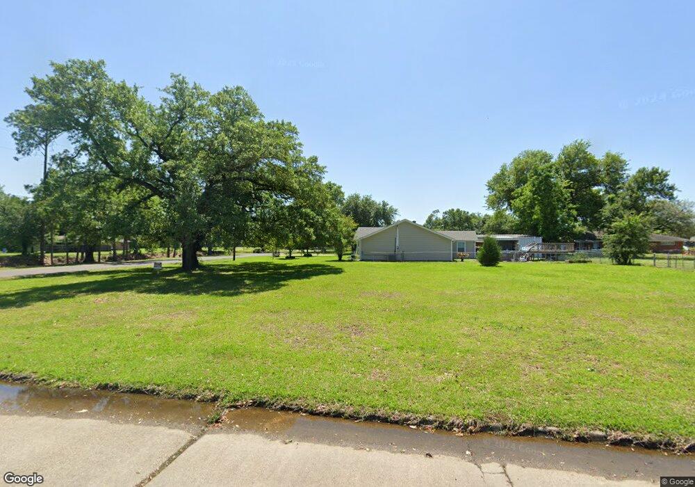 401 Glover St, Lake Charles, LA 70605 - photo 1
