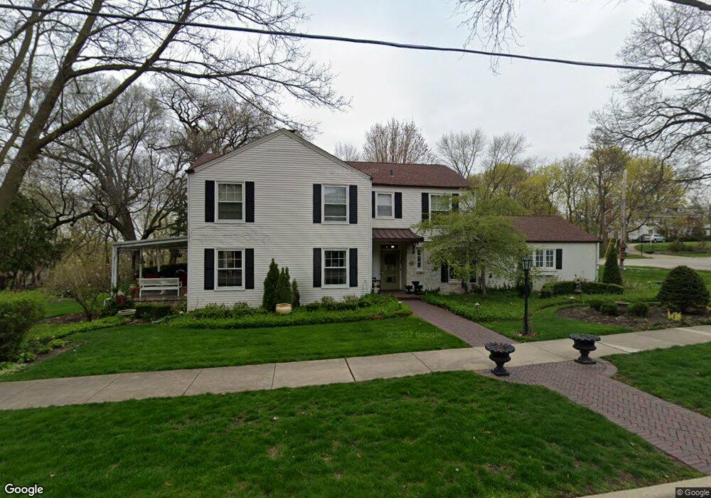 170 River Bluff Rd, Elgin, IL 60120 - photo 1