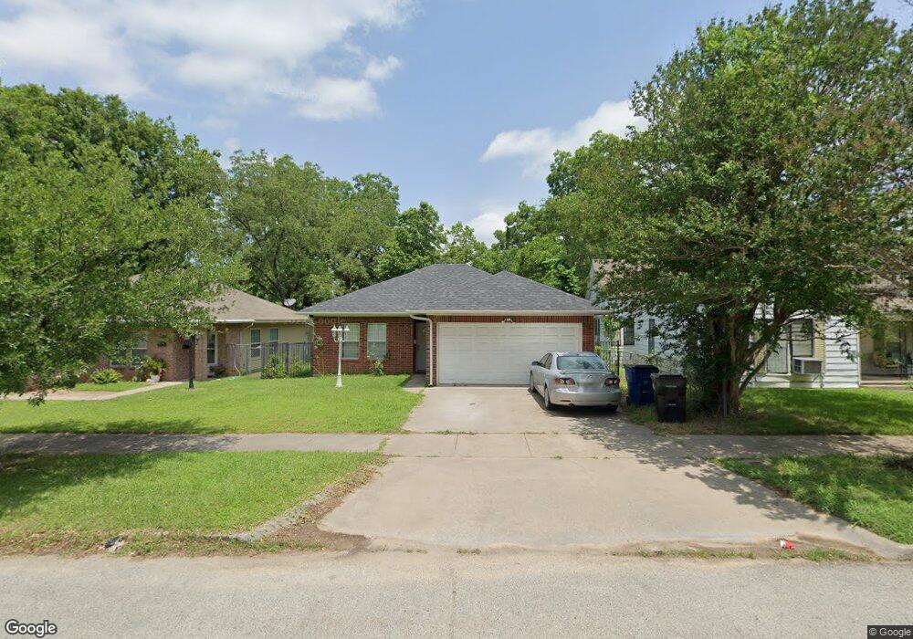 523 W Munson St, Denison, TX 75020 - photo 1