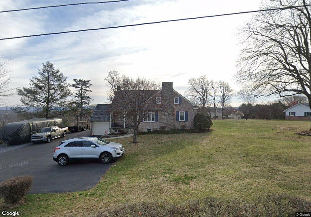 533 Hain Rd, Reading, PA 19608 - photo 1