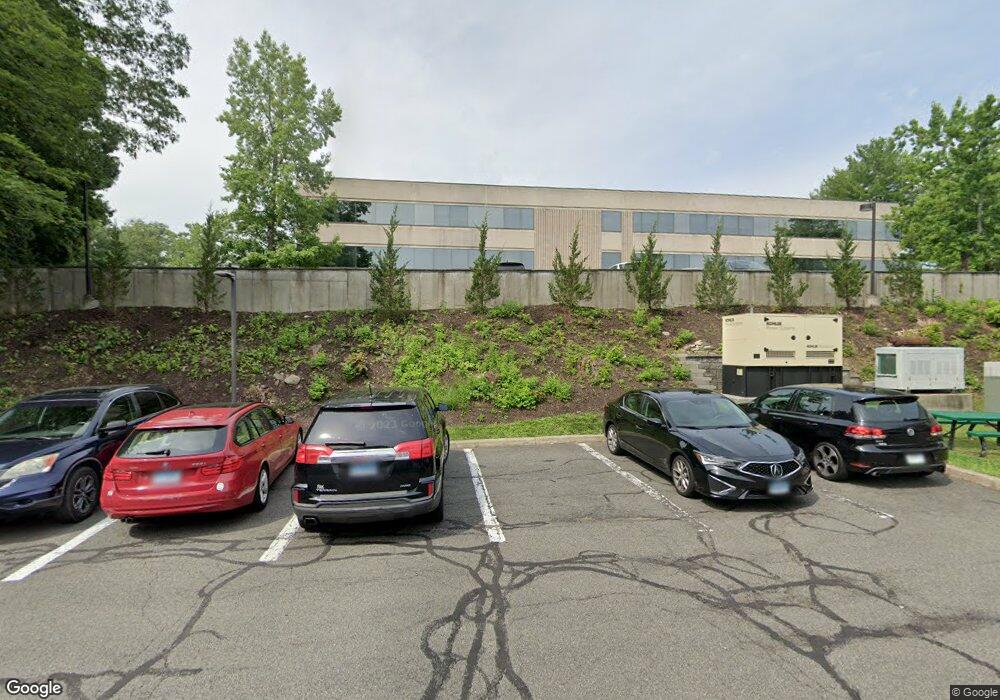 90 Grove St unit 108, Ridgefield, CT 06877 - photo 1