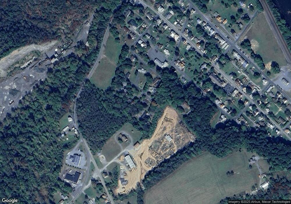 553 Wolf St, Newport, PA 17074 - photo 1