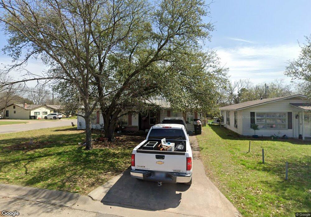 901 Euclid St, Cleburne, TX 76033 - photo 1