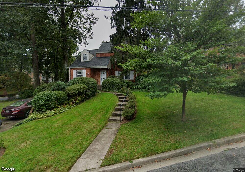 1500 Red Oak Dr, Silver Spring, MD 20910 - photo 1