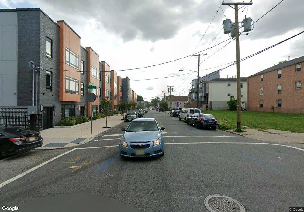 702 S 17th St unit 3, Newark, NJ 07103 - photo 1