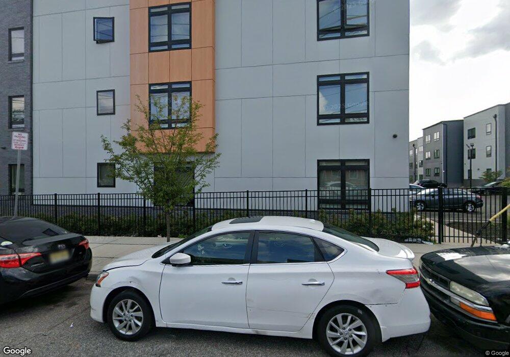 705 S 16th St unit 1, Newark, NJ 07103 - photo 1
