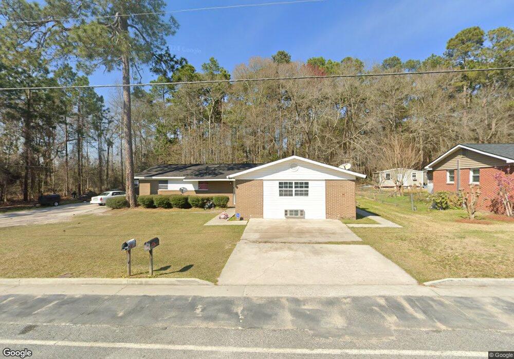 813 Eddie St, Claxton, GA 30417 - photo 1