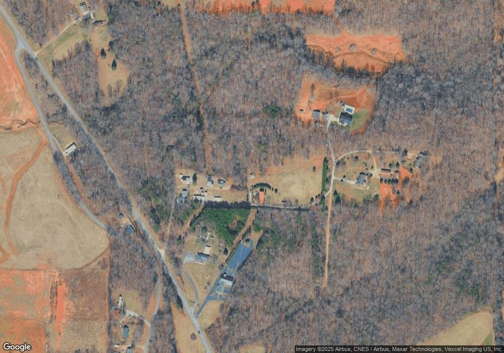 122 Pearce Farm Ln, Statesville, NC 28625 - photo 1