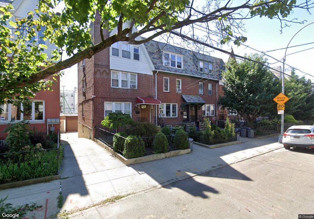 3239 46th St, Astoria, NY 11103 - photo 1