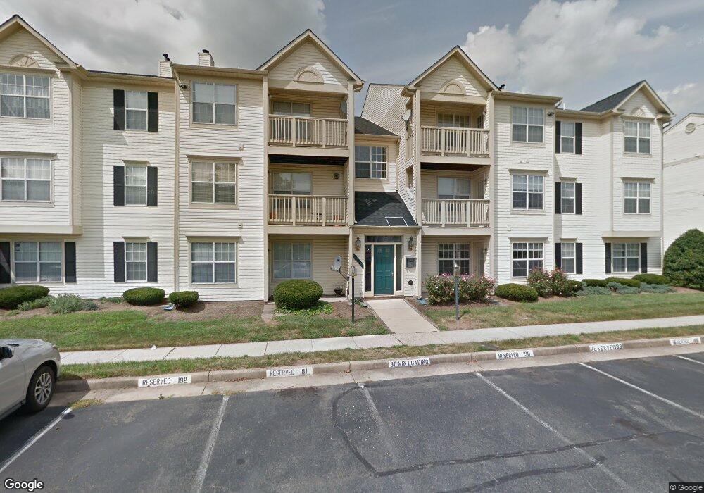 11006 Koman Cir, Manassas, VA 20109 - photo 1