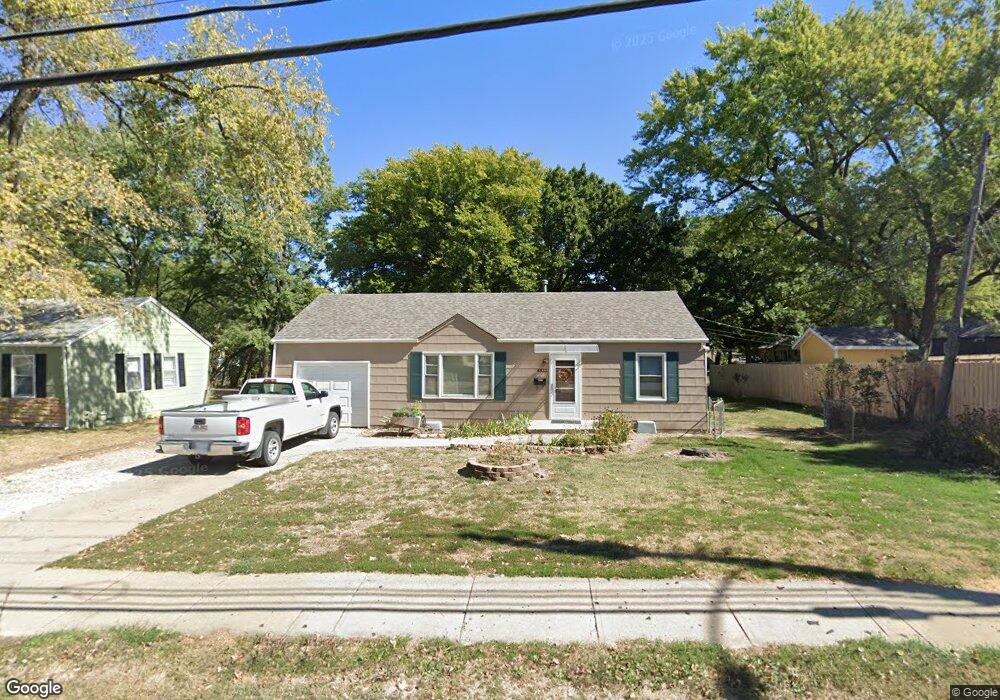 6833 Quivira Rd, Shawnee, KS 66216 - photo 1