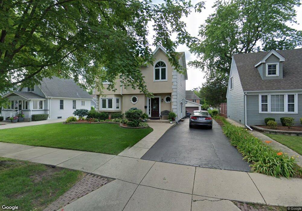 402 S Berkley Ave, Elmhurst, IL 60126 - photo 1
