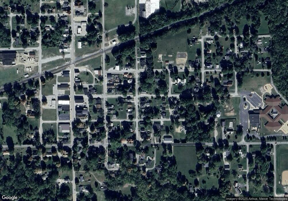 17 S Jackson St, Andrews, IN 46702 - photo 1