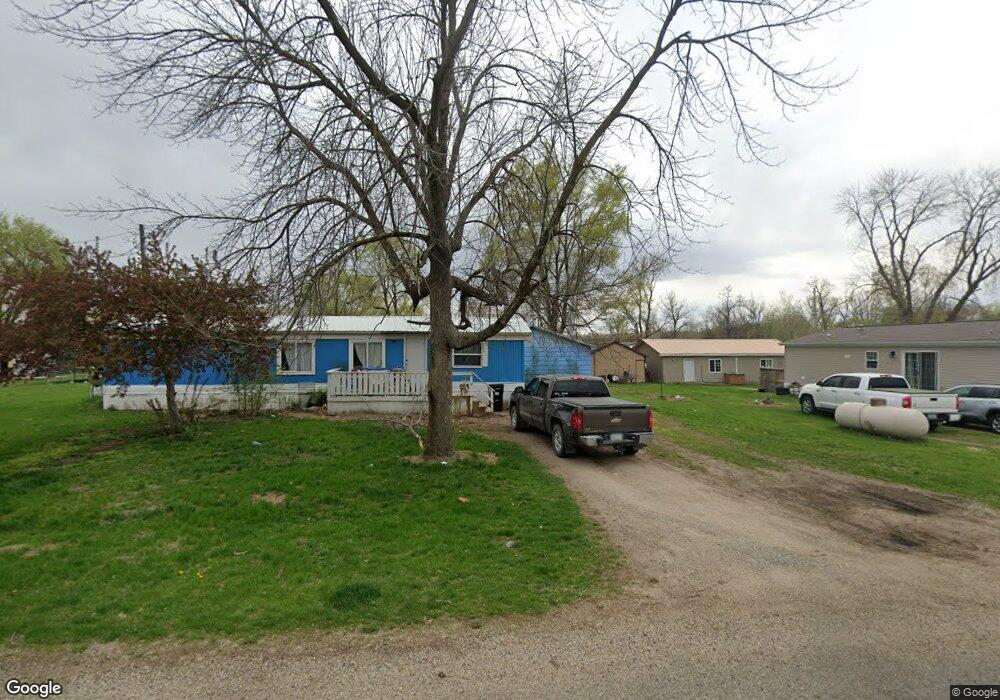 1203 Iowa St, Columbus Junction, IA 52738 - photo 1