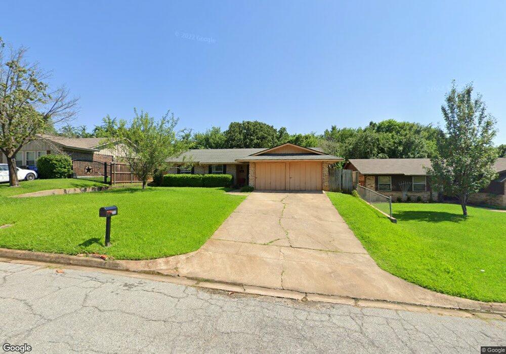 2806 Shawn Dr, Denison, TX 75020 - photo 1