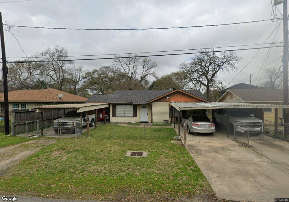 241 Dorchester St, Houston, TX 77022 - photo 1