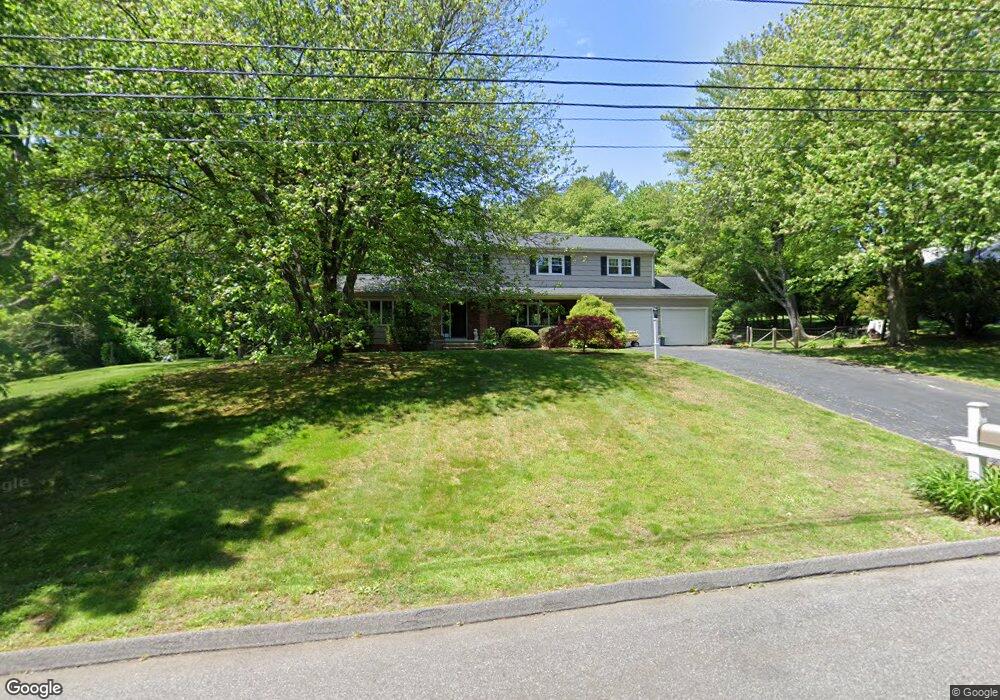 33 Longview Rd, Trumbull, CT 06611 - photo 1