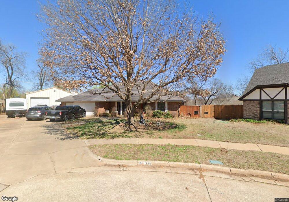 312 Nelson Park Cir, Moore, OK 73160 - photo 1