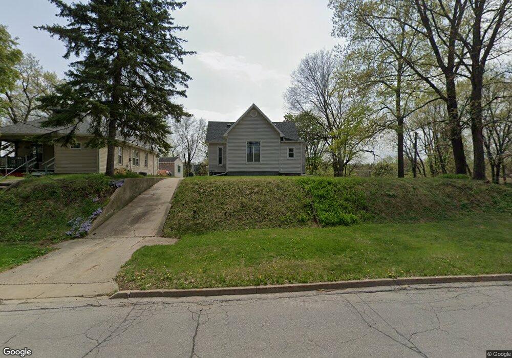 2316 Woodland Ave, Des Moines, IA 50312 - photo 1