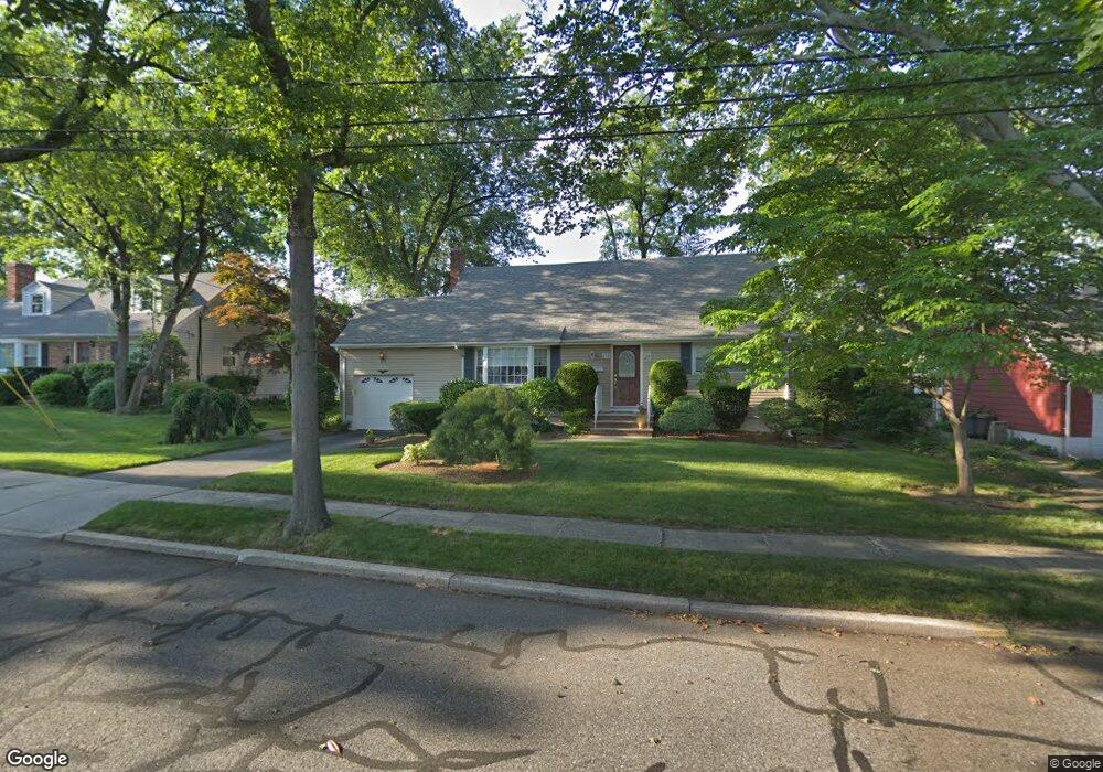 812 Howard Ct W, Oradell, NJ 07649 - photo 1