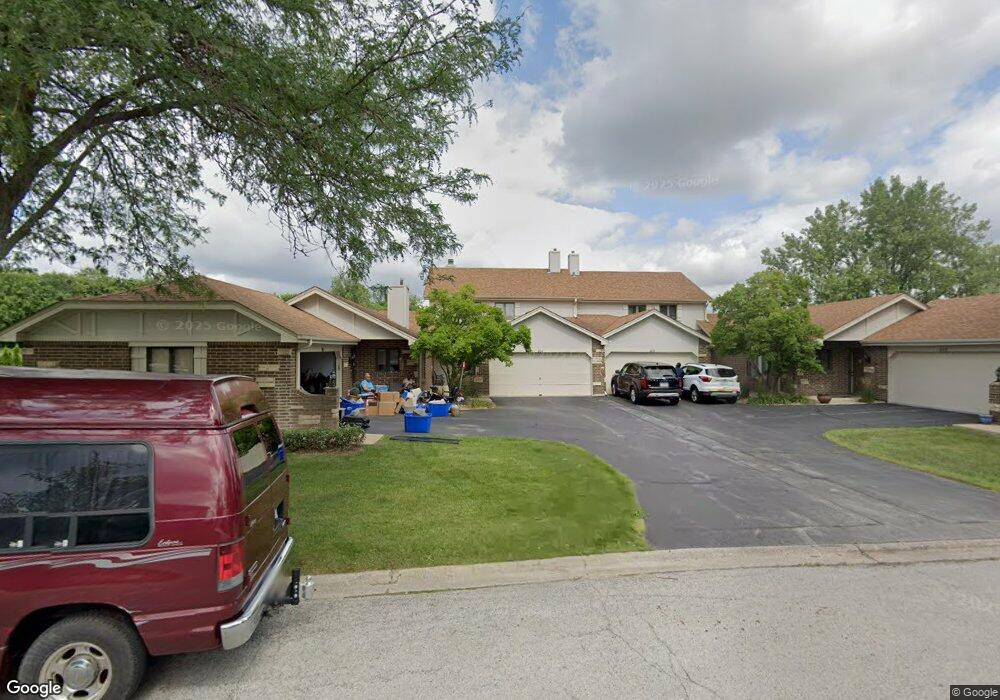 204 Lake Dr unit 204, Olympia Fields, IL 60461 - photo 1