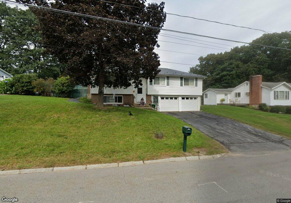 14 Cannon Dr, Nashua, NH 03062 - photo 1