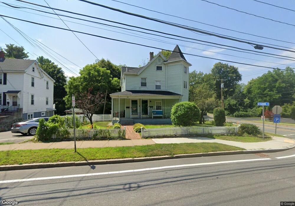 886 East St, Walpole, MA 02081 - photo 1