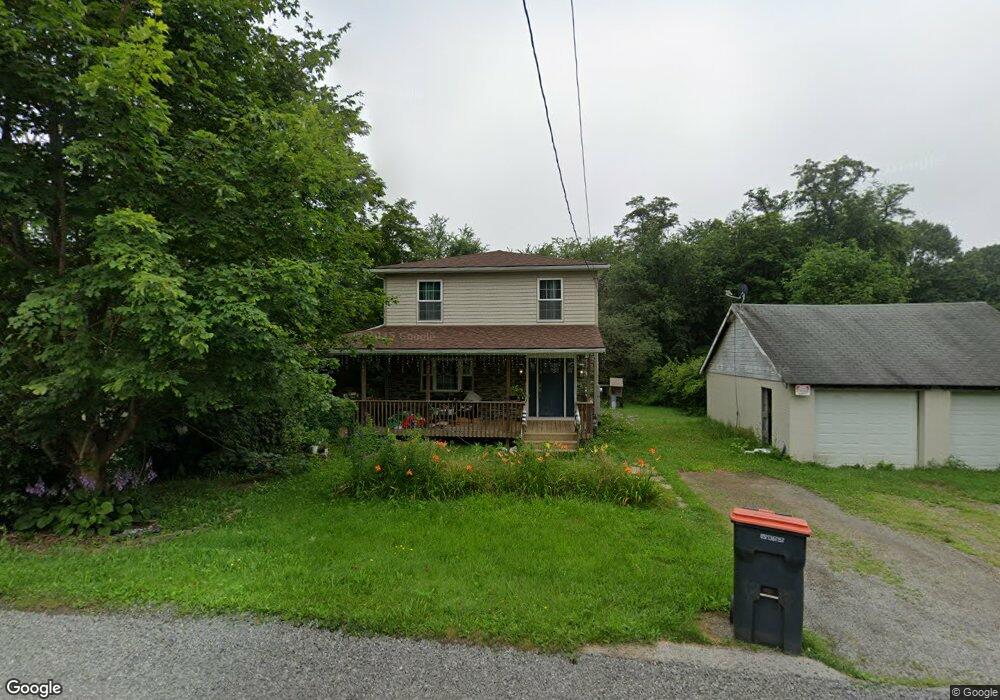 16211 Martha St, East Liverpool, OH 43920 - photo 1