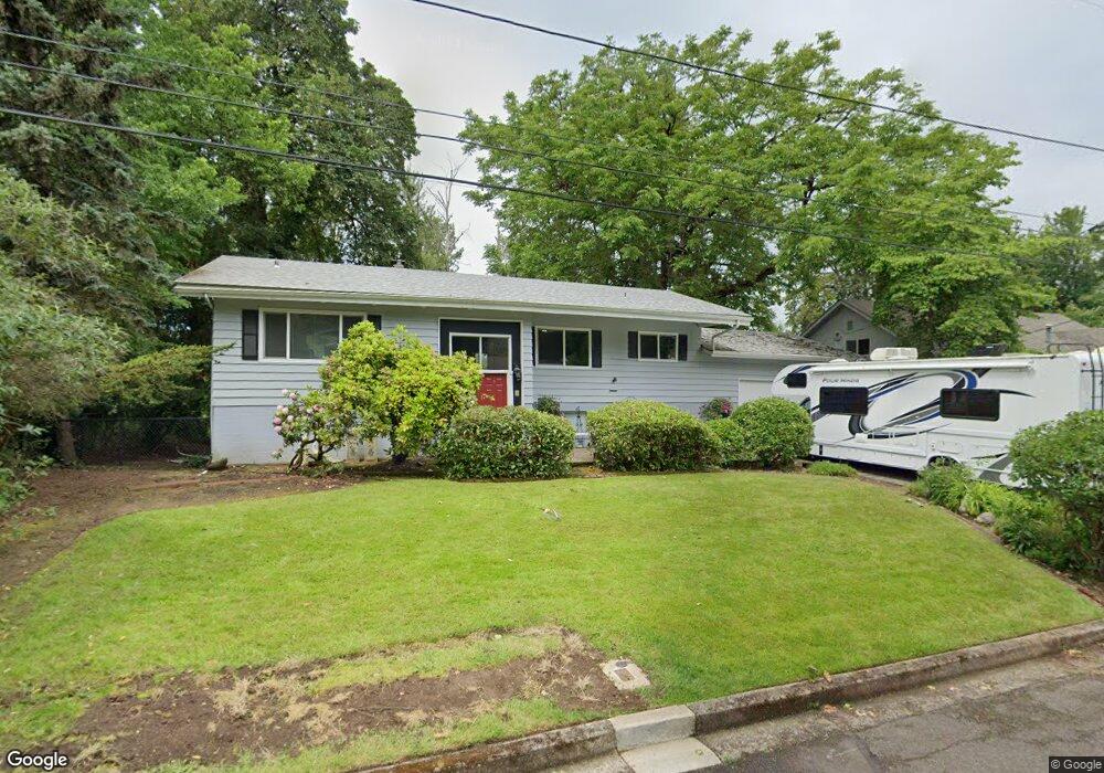 1544 Russet Dr, Eugene, OR 97401 - photo 1