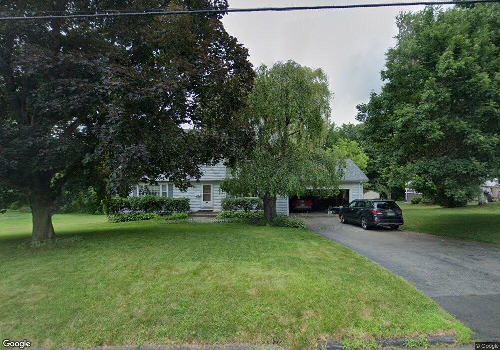 29 Old Village Rd, Bloomfield, CT 06002 - photo 1