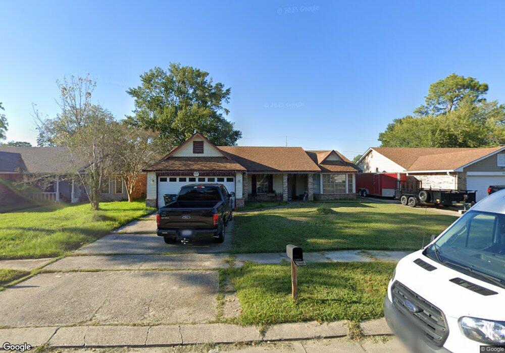 1507 Admiral Nelson Dr, Slidell, LA 70461 - photo 1