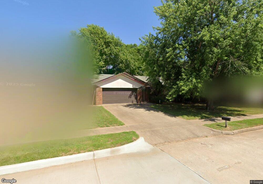 5705 S Cedar Ave, Broken Arrow, OK 74011 - photo 1