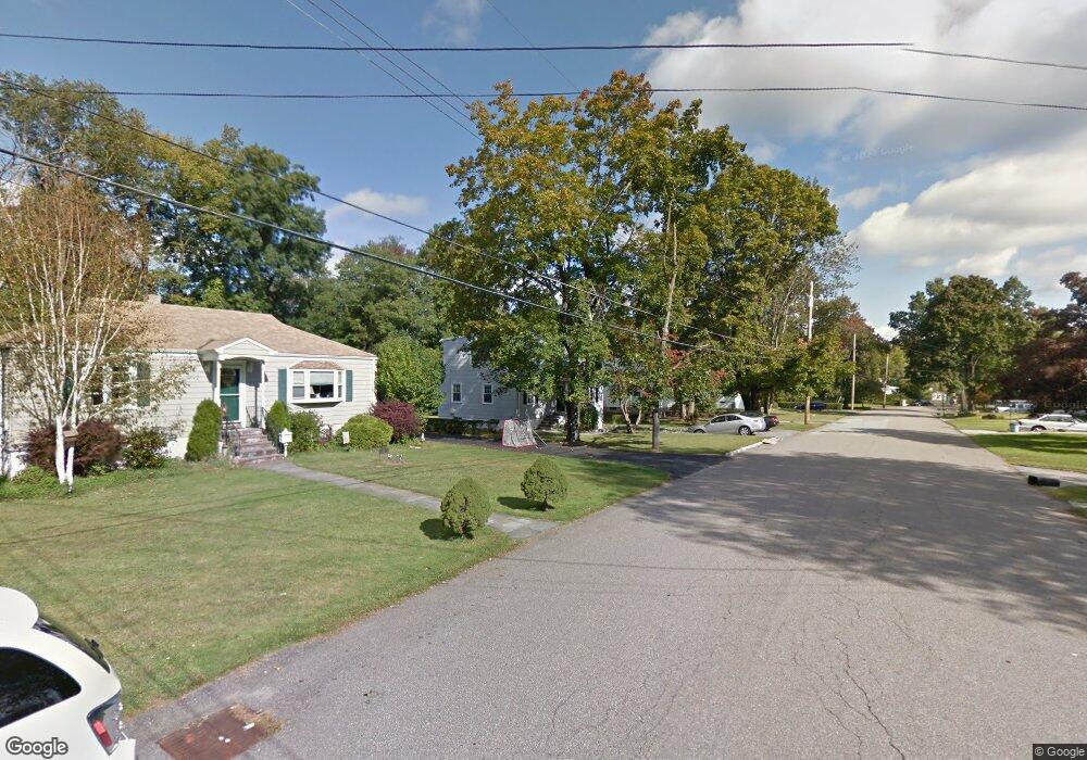 20 Edgewood Rd, Cortlandt Manor, NY 10567 - photo 1