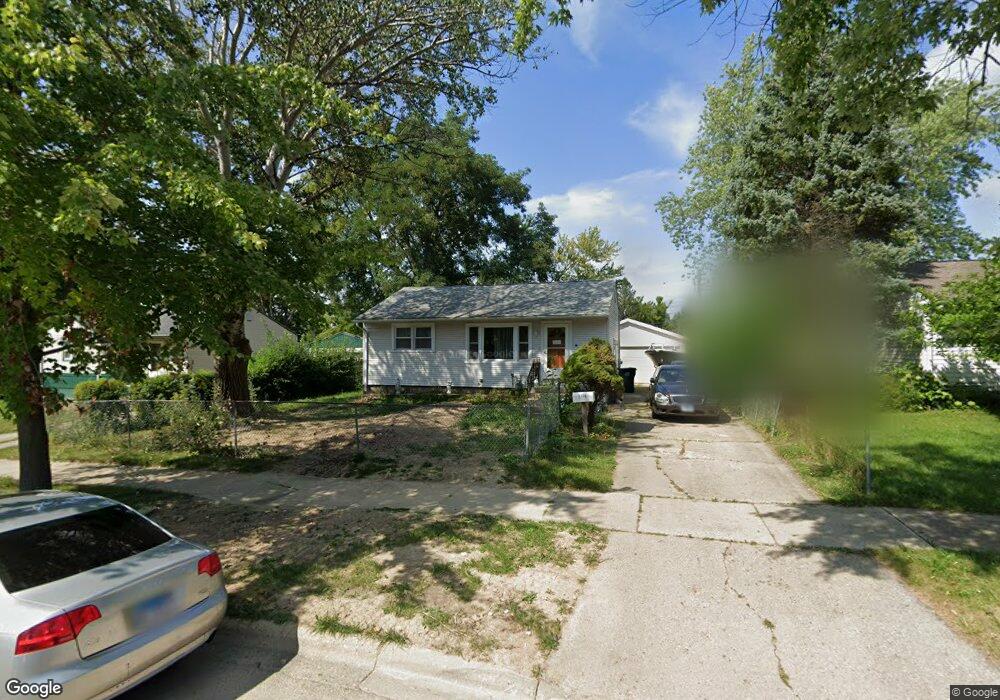 2716 Mohawk Rd, Waukegan, IL 60087 - photo 1