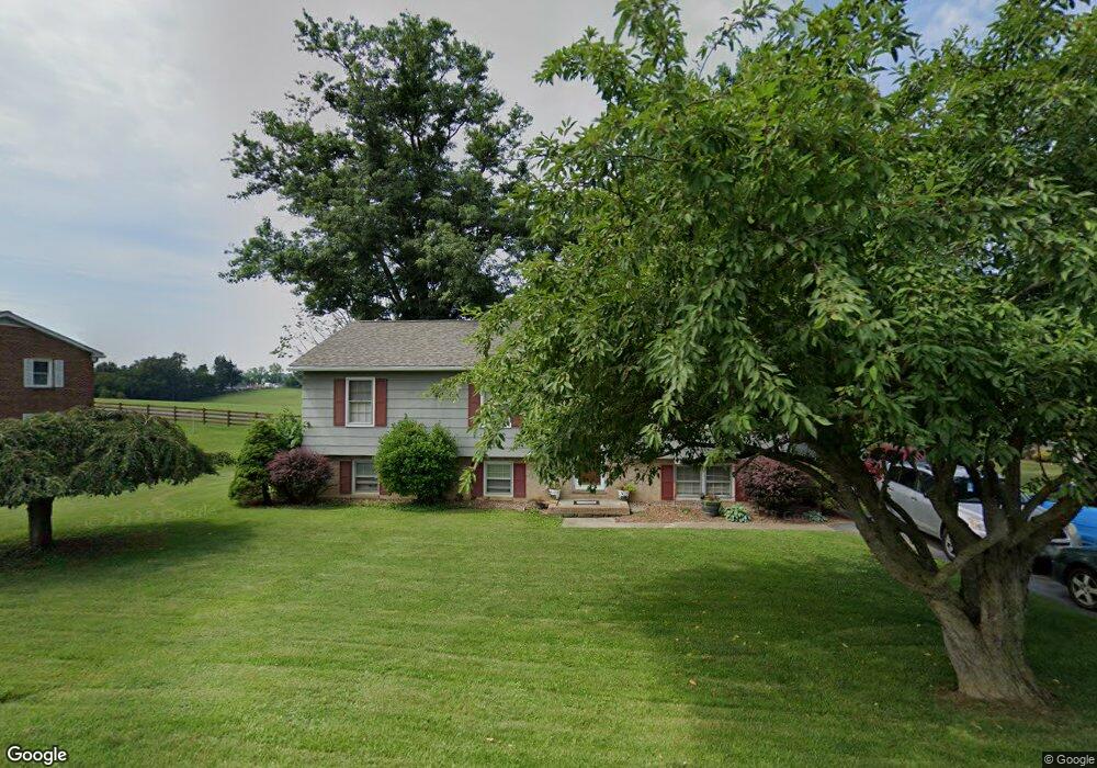 135 Skyview Cir, Verona, VA 24482 - photo 1