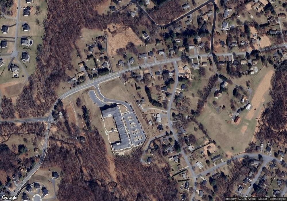 5808 Westchester Hills Ct, Sykesville, MD 21784 - photo 1