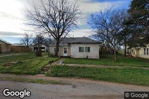 215 E 6th St, Grandfield, OK 73546