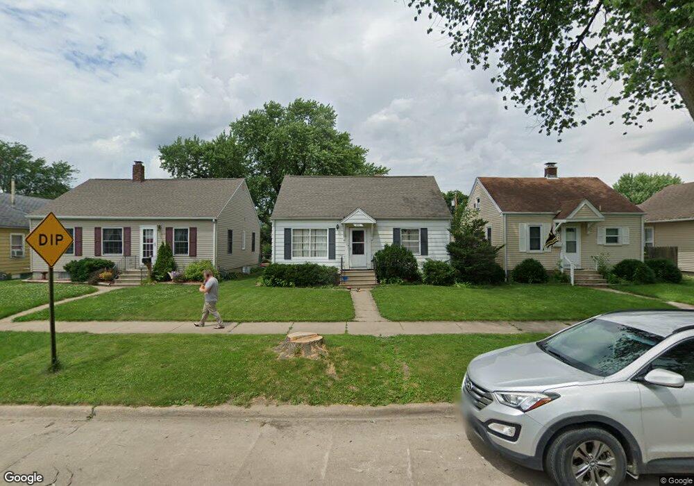 650 21st Ave SW, Cedar Rapids, IA 52404 - photo 1