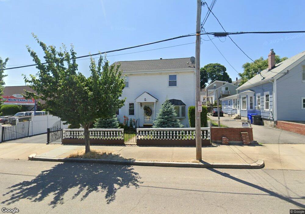 316 Roosevelt Ave, Pawtucket, RI 02860 - photo 1