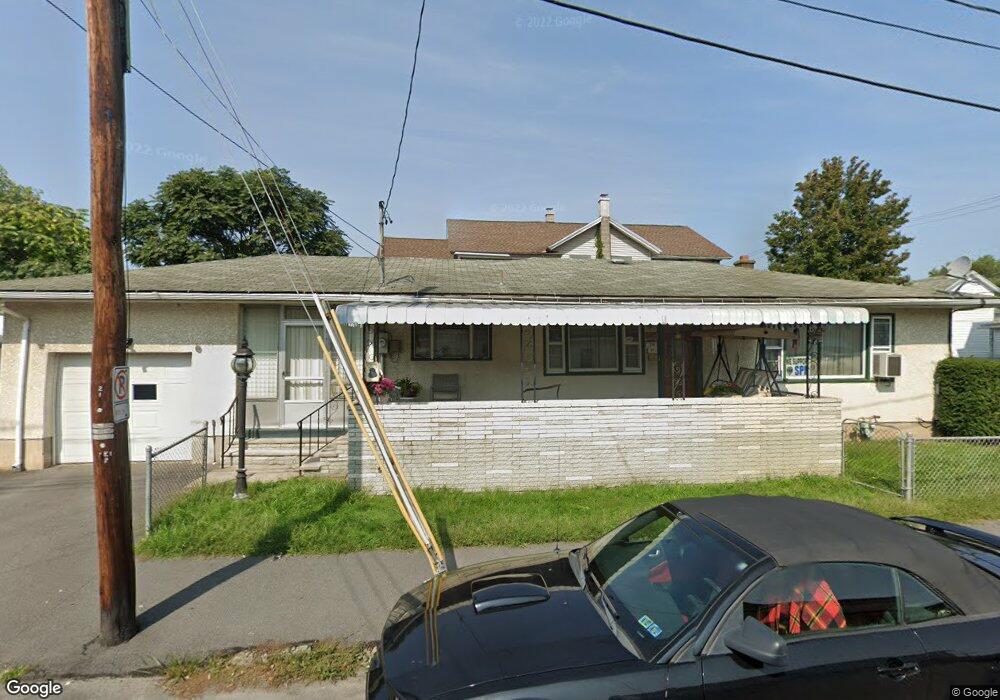 202 S Sumner Ave, Scranton, PA 18504 - photo 1