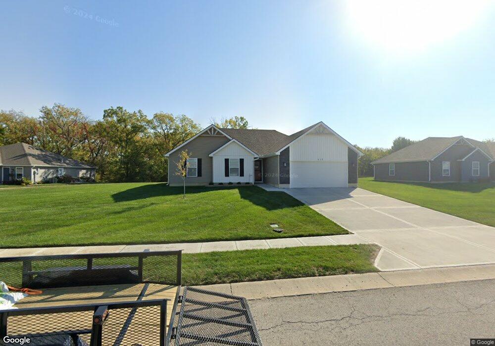 433 Kreisel Dr, Raymore, MO 64083 - photo 1