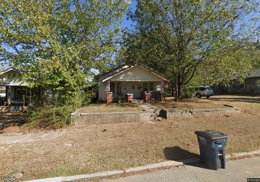723 Hobson St, Shawnee, OK 74801 - photo 1