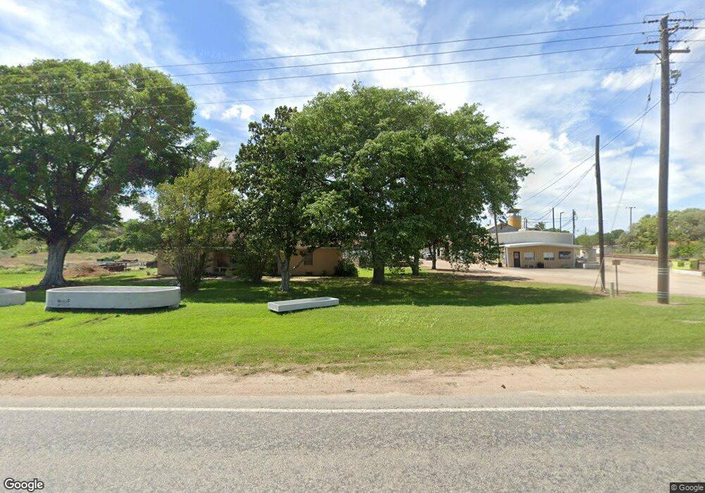 2928 Nichols Ave, Bay City, TX 77414 - photo 1