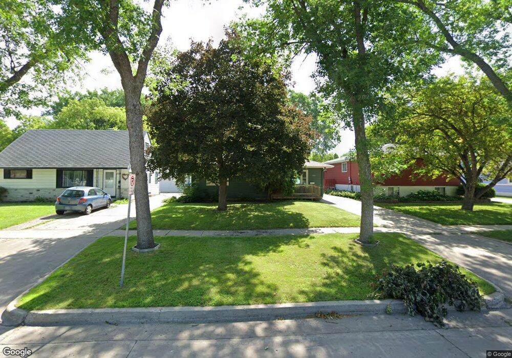 1522 15th St S, Fargo, ND 58103 - photo 1