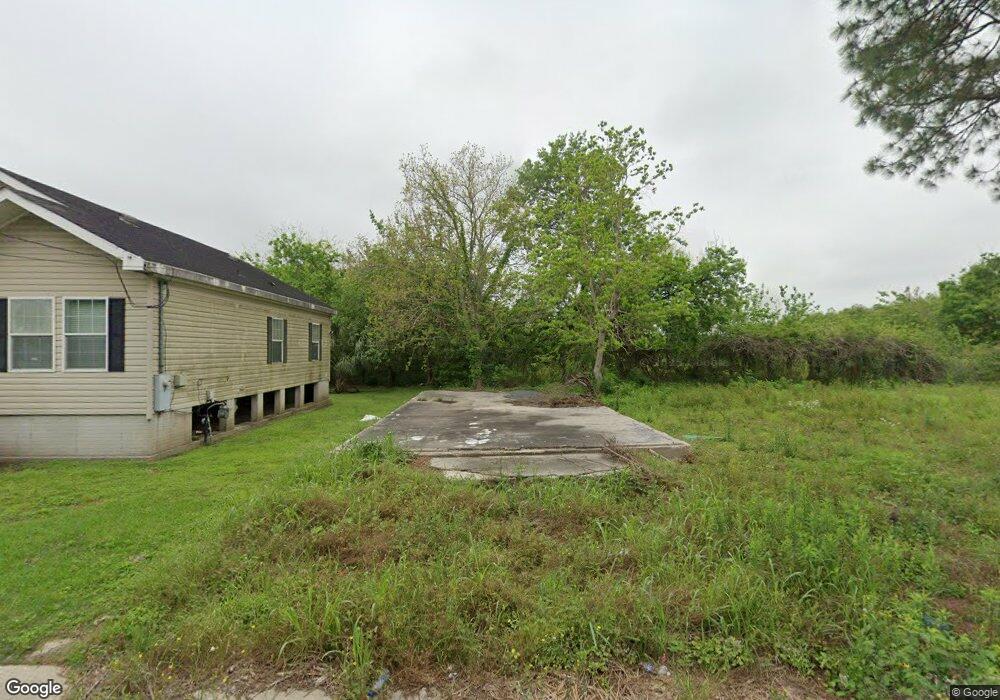 3828 Metropolitan St, New Orleans, LA 70126 - photo 1