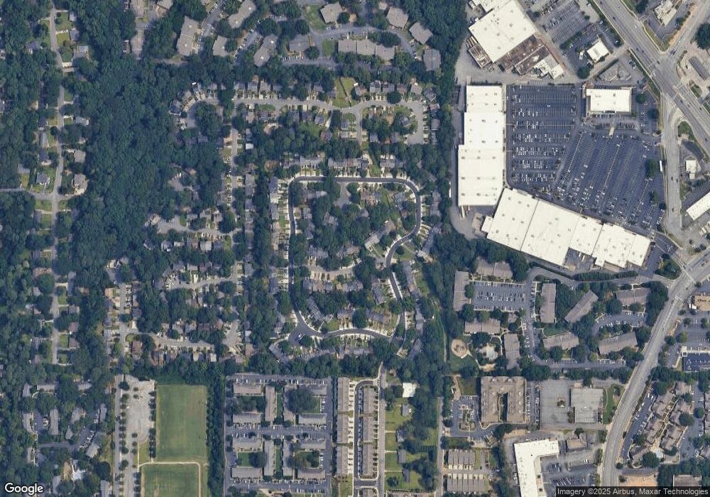 2001 Oakley Trace SE unit 24, Smyrna, GA 30080 - photo 1