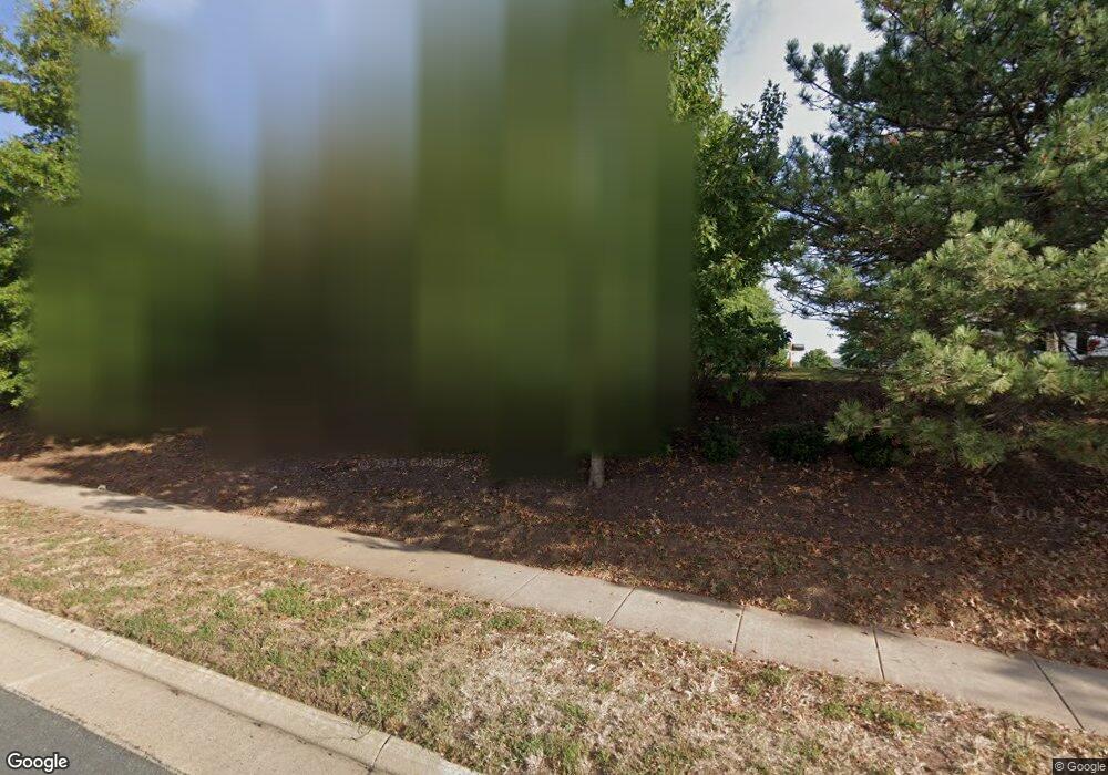 14368 Fallsmere Cir, Gainesville, VA 20155 - photo 1