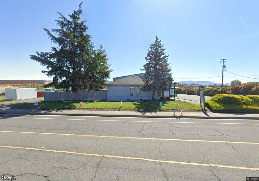 2650 Bullock Rd, Medford, OR 97504 - photo 1